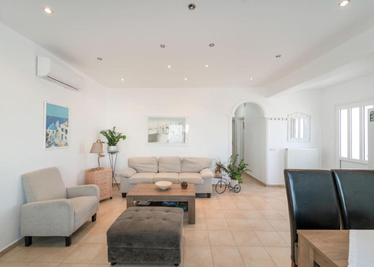 Aroma Cavas Apartment Pýrgos Екстериор снимка